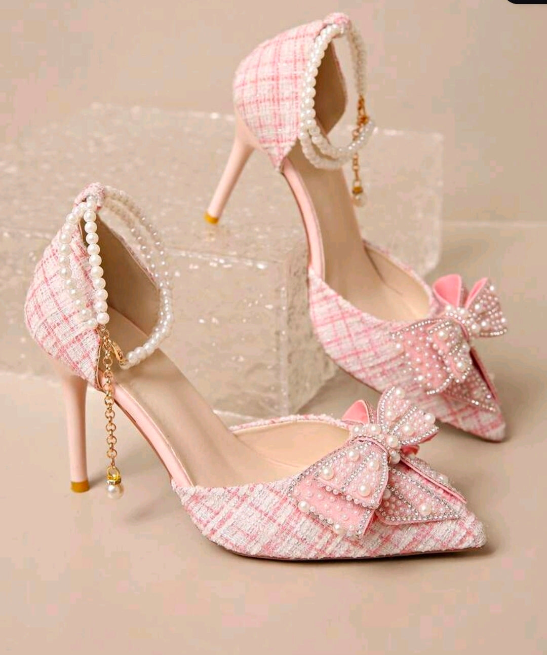 Tacones de aguja tobiperla
