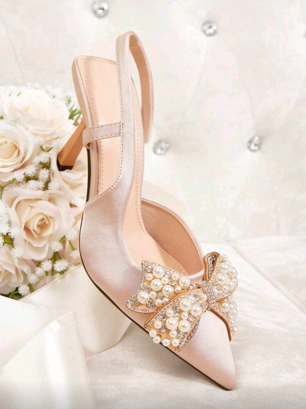 Tacones con moño de perla