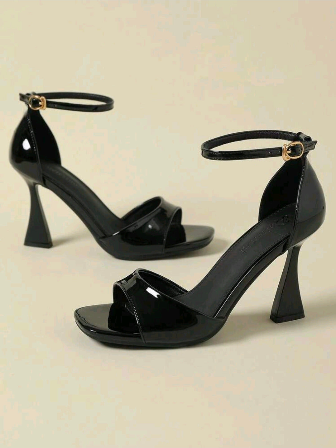 Sandalias Flare Negro