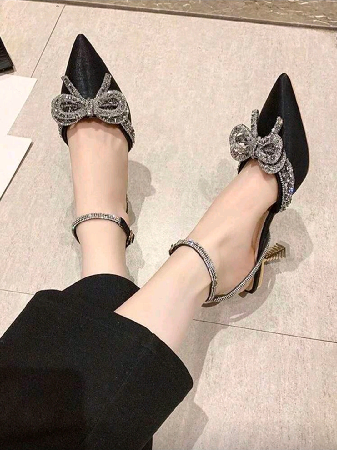Tacones doble lazo